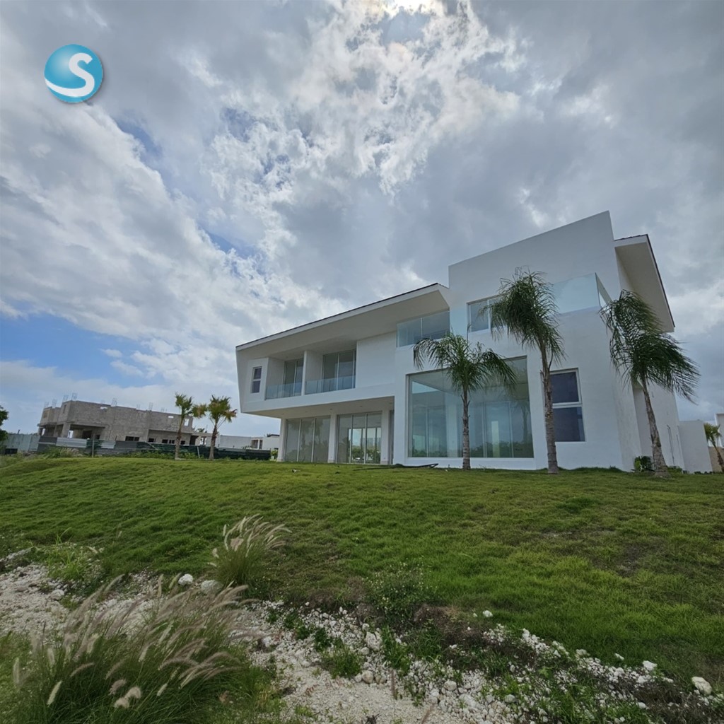 7-Bedroom Villa in Cap Cana — photo 1