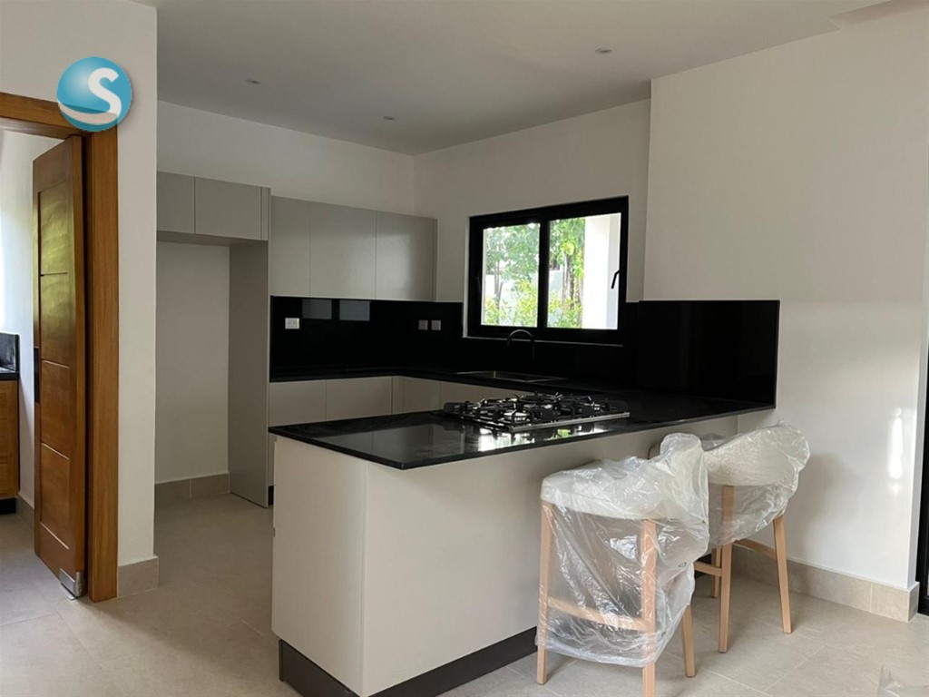 4-Bedroom Villa in Punta Cana Village — photo 5