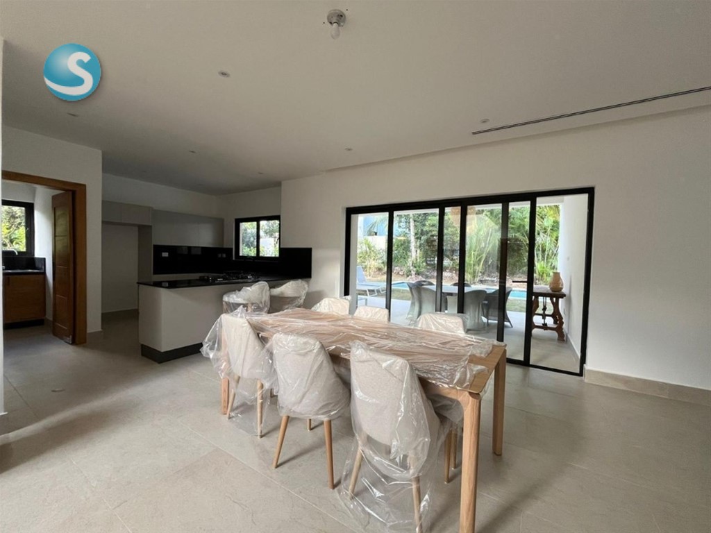 4-Bedroom Villa in Punta Cana Village — photo 10