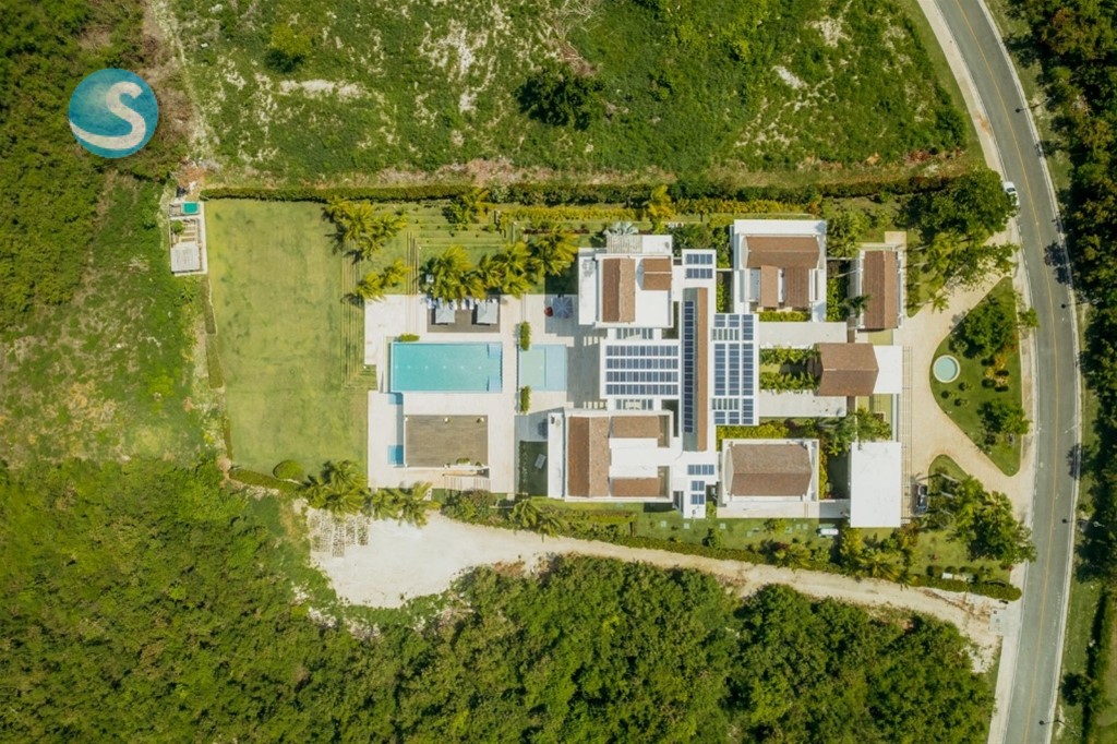 5-Bedroom Villa in Cap Cana — photo 2