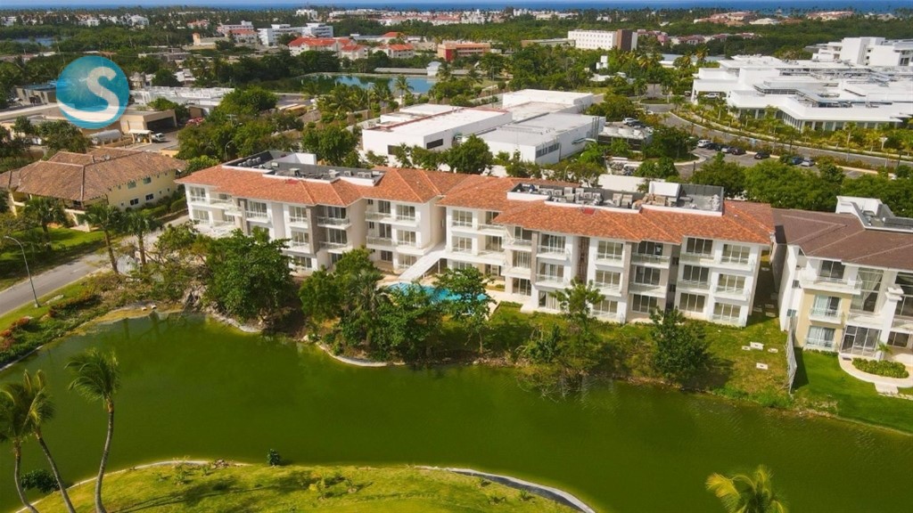 2-Bedroom Apartment in Cocotal Golf & Country Club — photo 1
