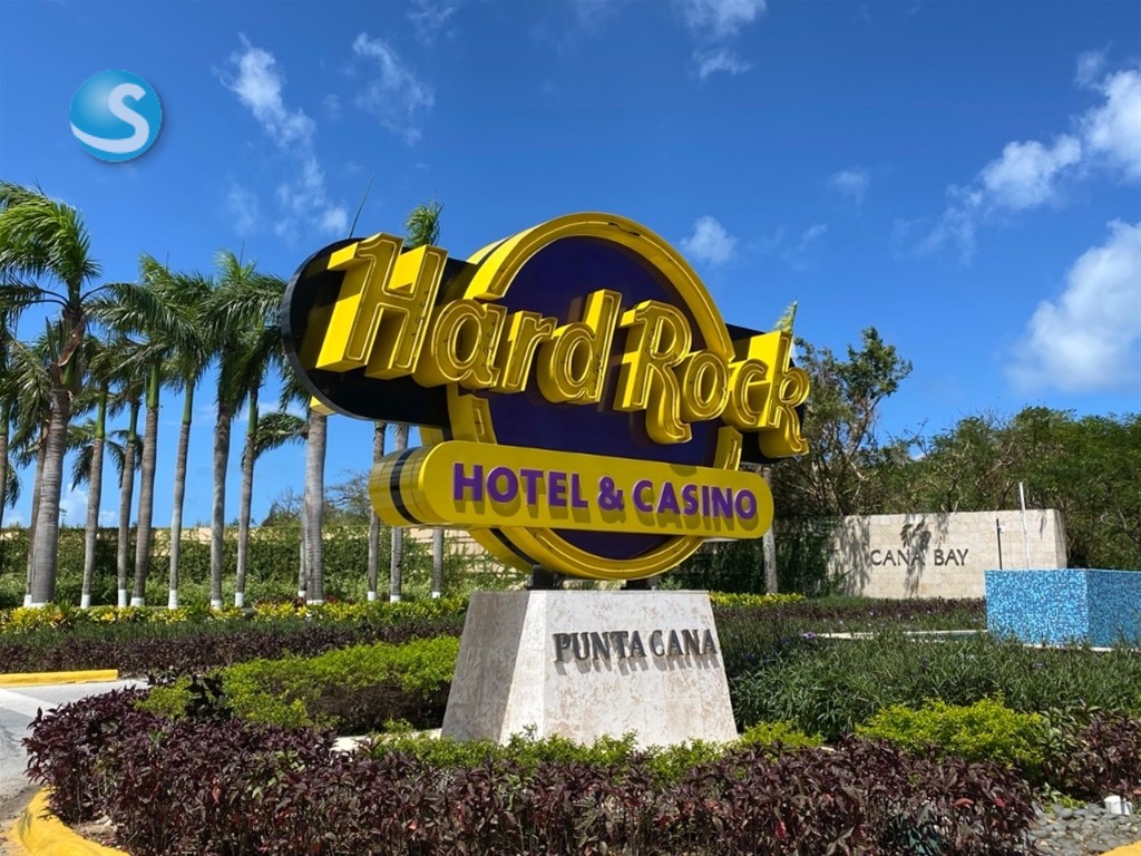 2-Bedroom Apartment in Cana Bay — photo 1