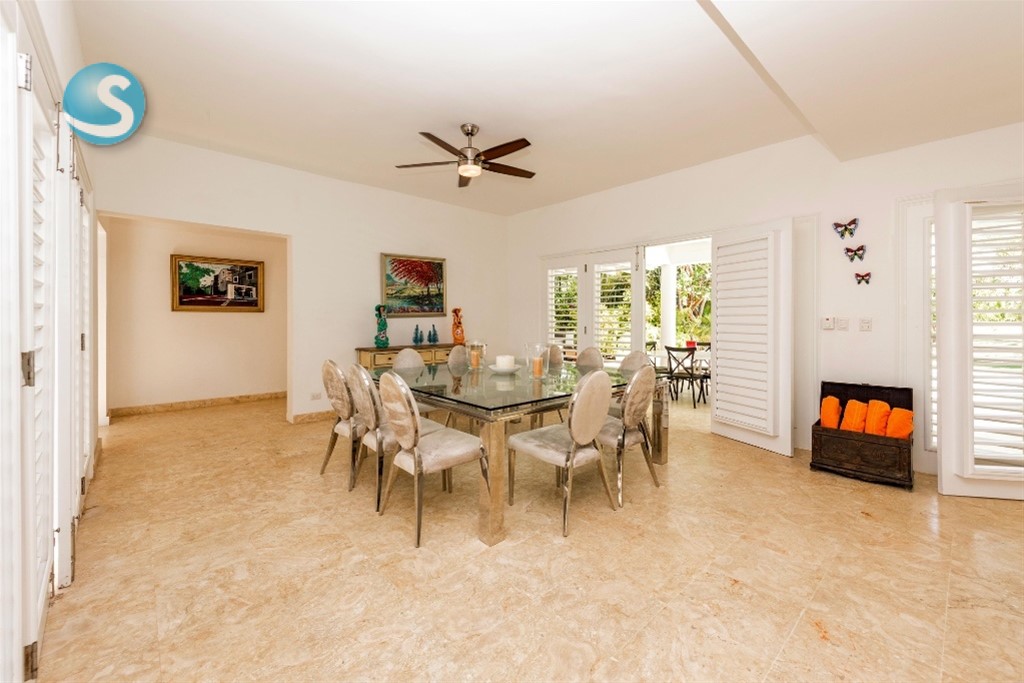 5-Bedroom Villa in Cocotal Golf & Country Club — photo 2