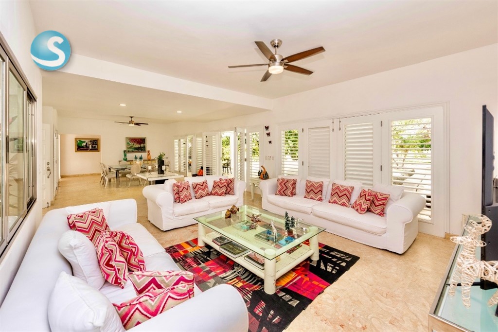 5-Bedroom Villa in Cocotal Golf & Country Club — photo 4