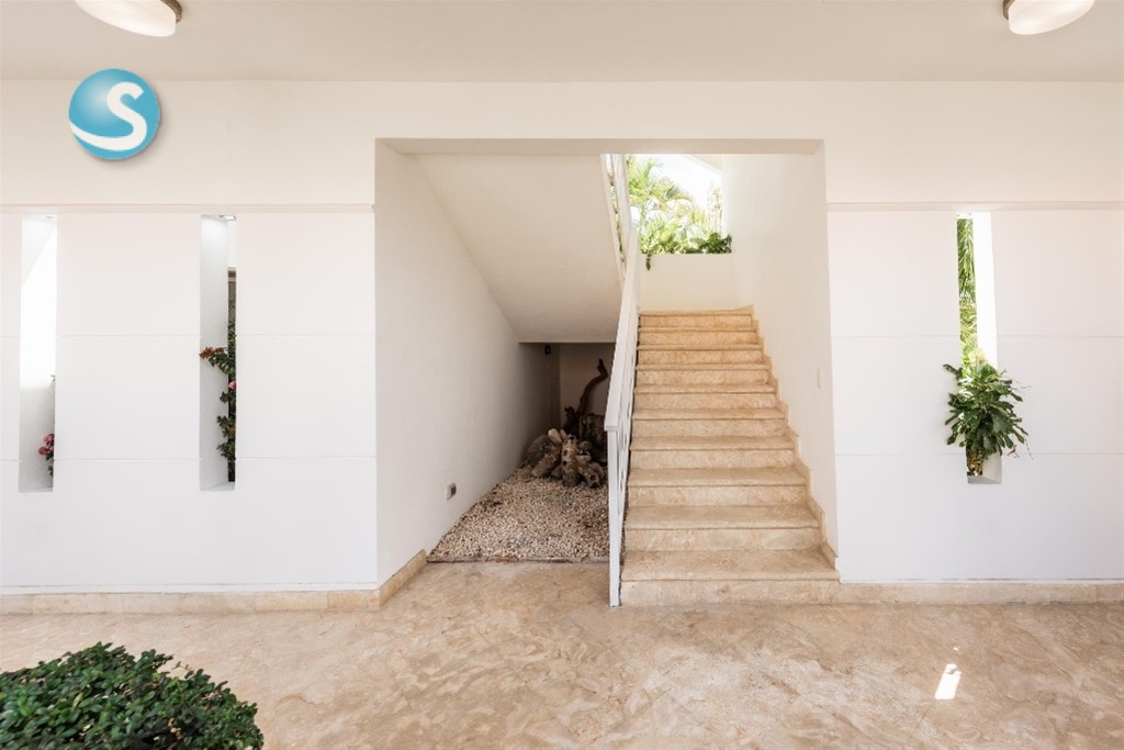 5-Bedroom Villa in Cocotal Golf & Country Club — photo 5