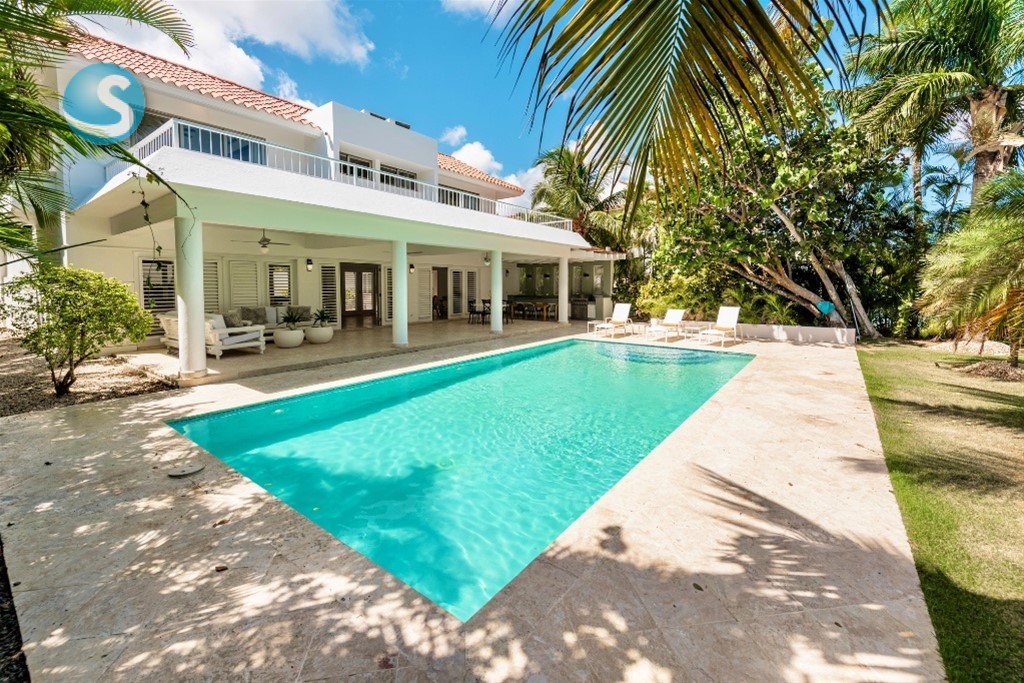 5-Bedroom Villa in Cocotal Golf & Country Club — photo 6
