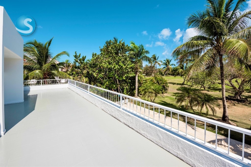5-Bedroom Villa in Cocotal Golf & Country Club — photo 8