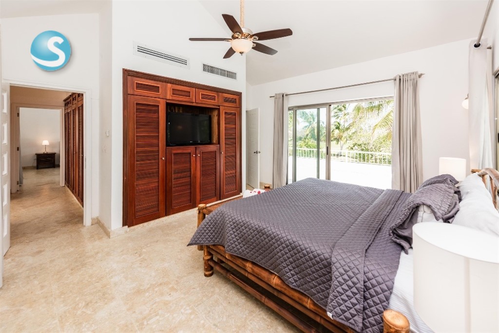 5-Bedroom Villa in Cocotal Golf & Country Club — photo 9