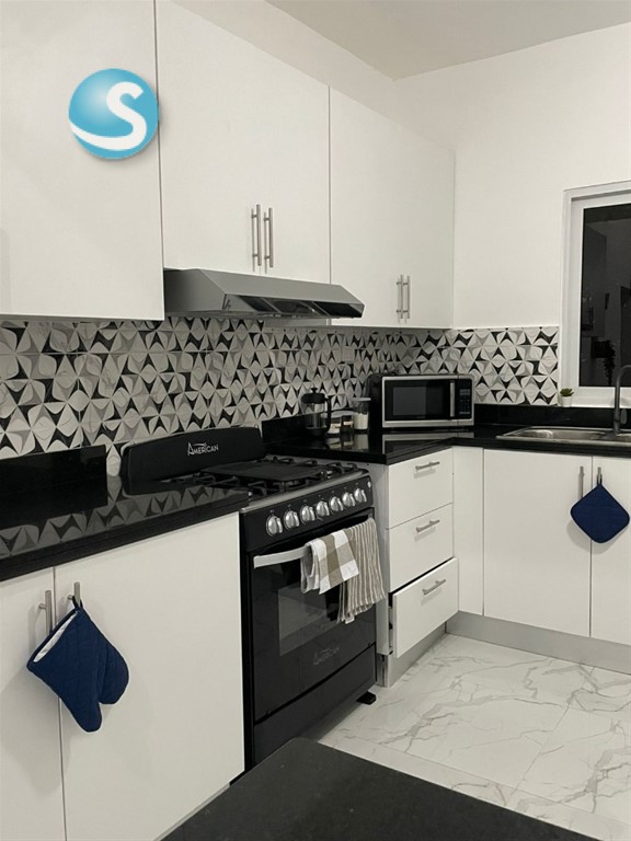 2-Bedroom House in Verón — photo 6