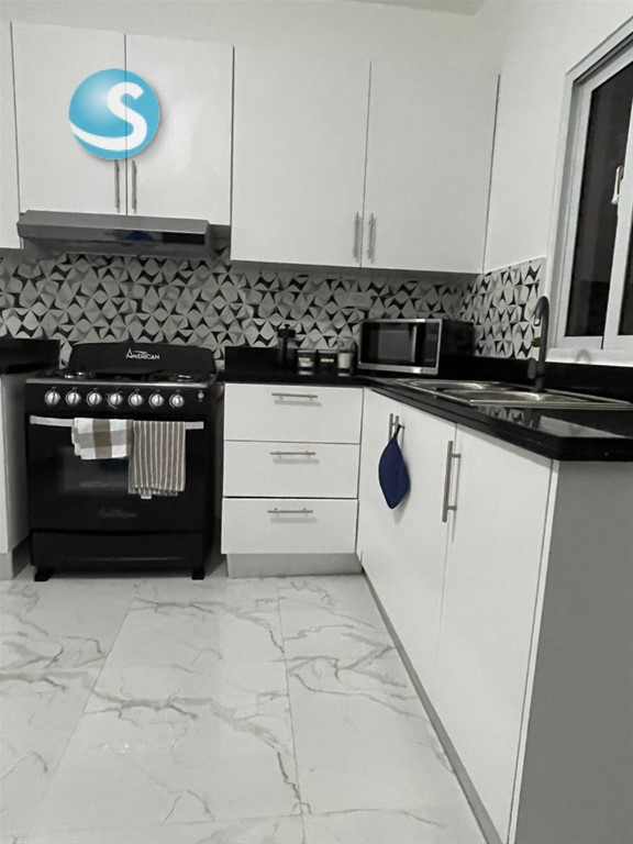 2-Bedroom House in Verón — photo 8