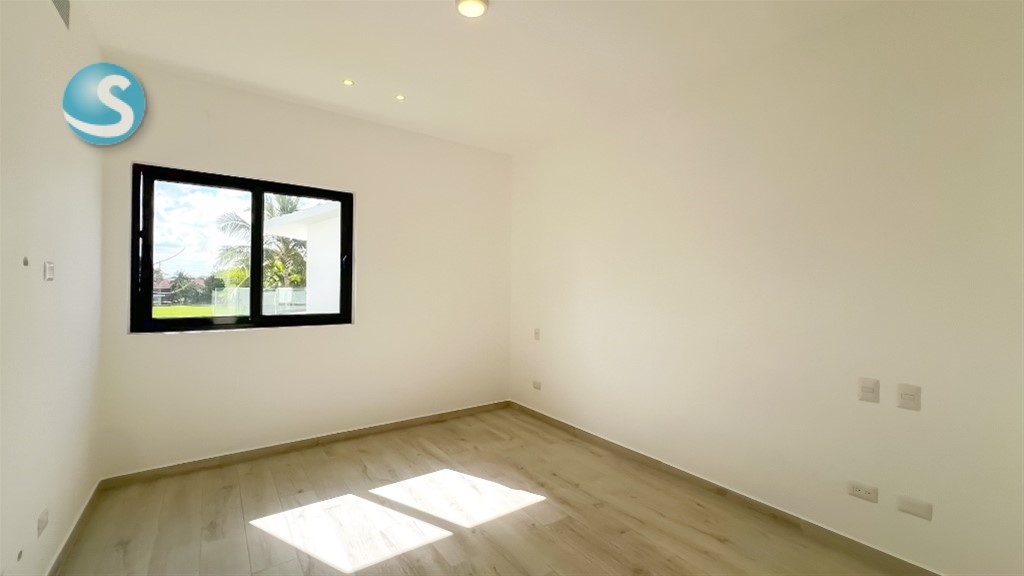 3-Bedroom Villa in Cocotal Golf & Country Club — photo 10