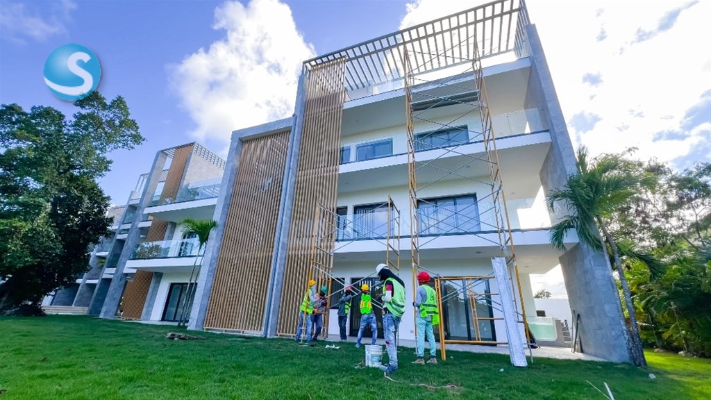 2-Bedroom Apartment in Cocotal Golf & Country Club — photo 3