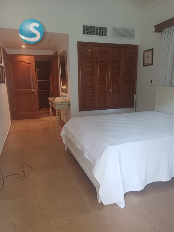 3-Bedroom Apartment in Cocotal — photo 10