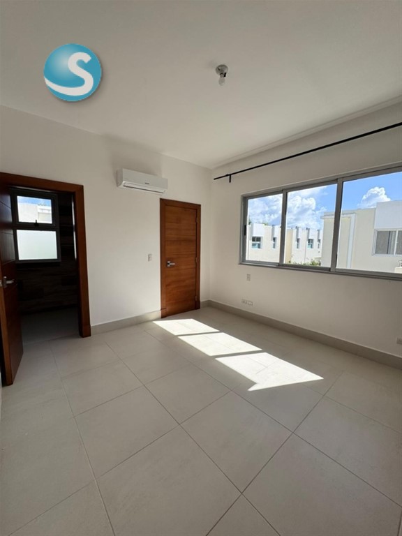 3-Bedroom Villa in Downtown, Punta Cana — photo 5