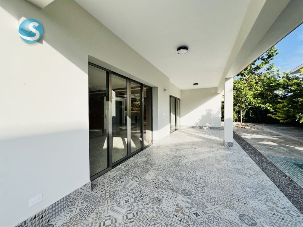 4-Bedroom Villa in Punta Cana Village — photo 2