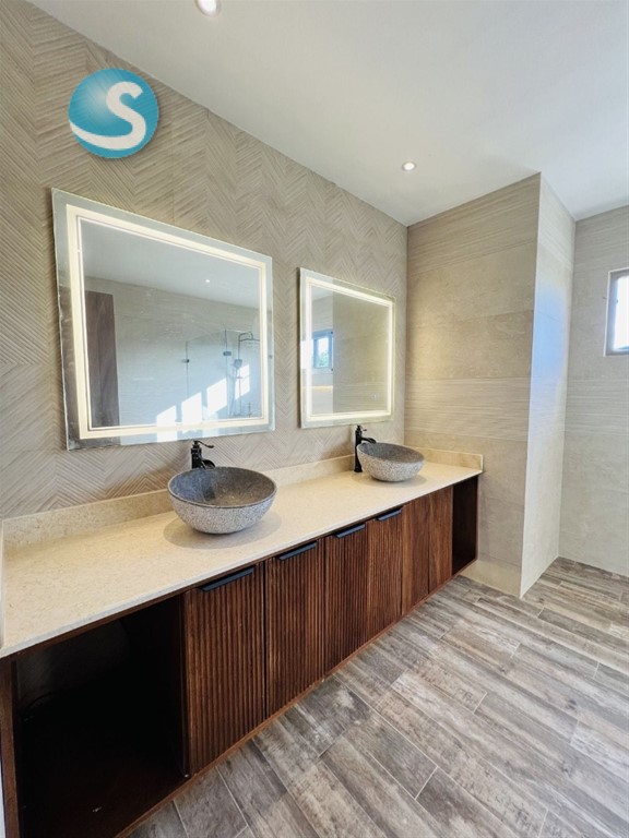 4-Bedroom Villa in Punta Cana Village — photo 12