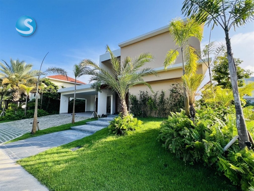4-Bedroom Villa in Punta Cana Village — photo 10