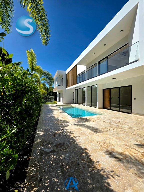 4-Bedroom Villa in Punta Cana Village — photo 5