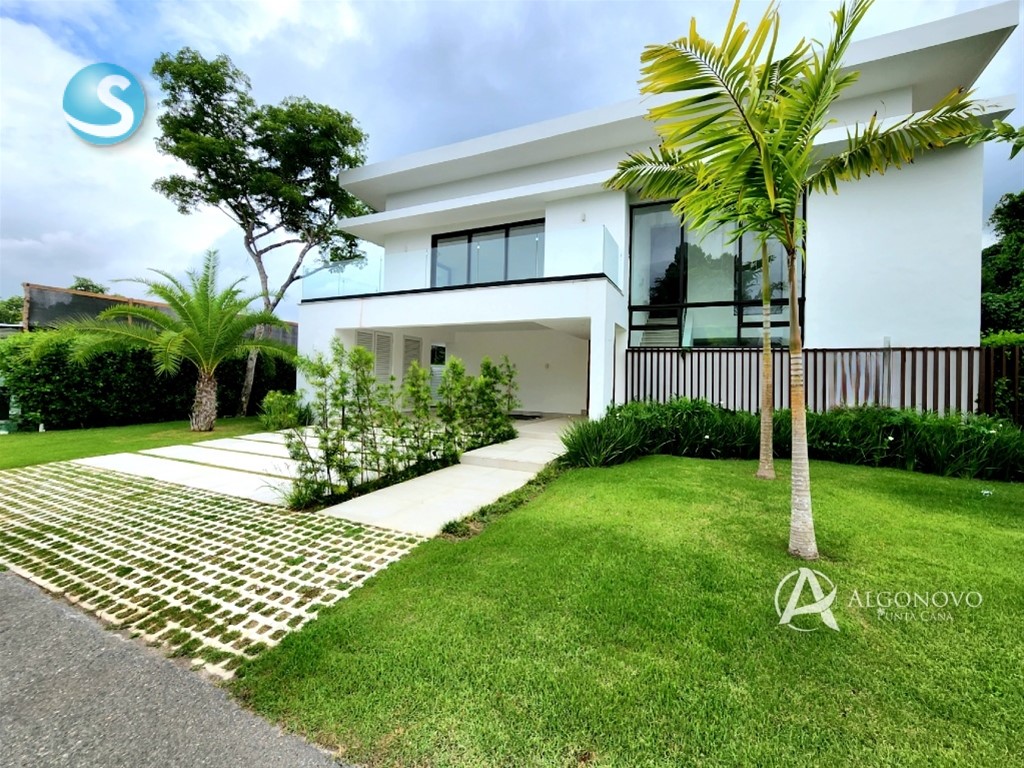 4-Bedroom Villa in Punta Cana Village — photo 12
