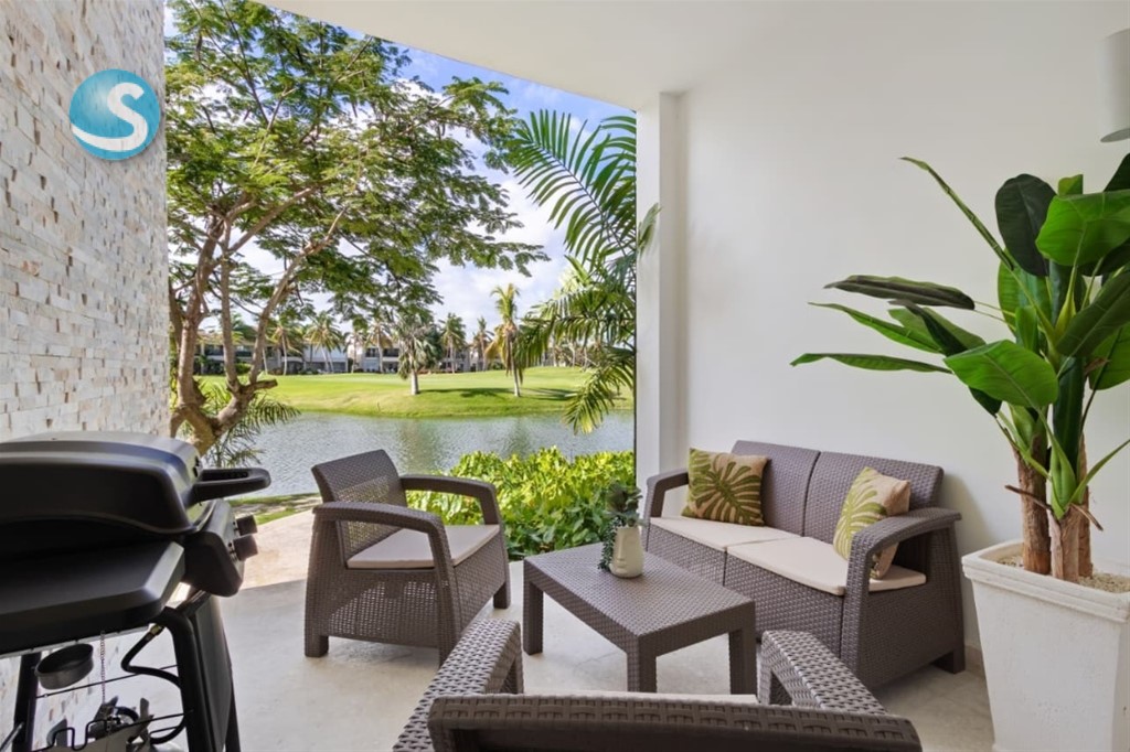 2-Bedroom Apartment in Cocotal Golf & Country Club — photo 2