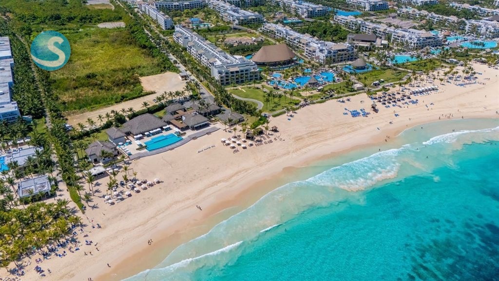 2-Bedroom Apartment in Cap Cana — photo 3