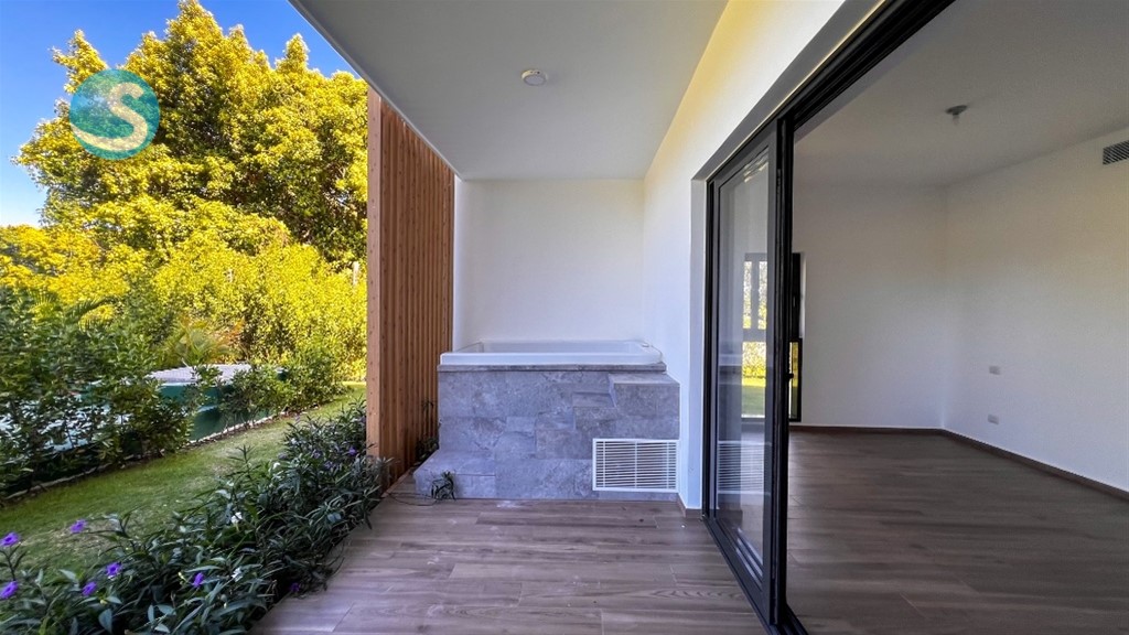 3-Bedroom Apartment in Cocotal Golf & Country Club — photo 7