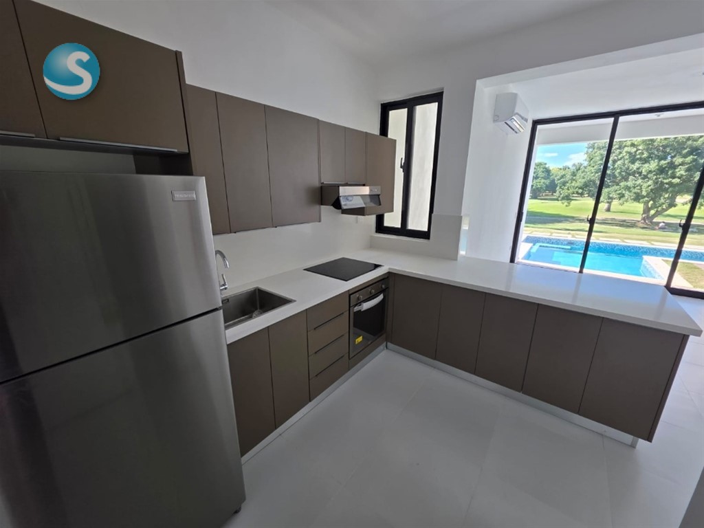 3-Bedroom Apartment in Cocotal — photo 5