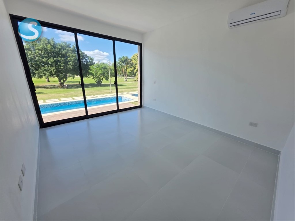 3-Bedroom Apartment in Cocotal — photo 9