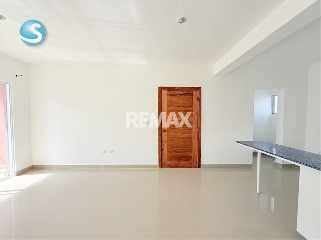 2-Bedroom Apartment in Verón — photo 4