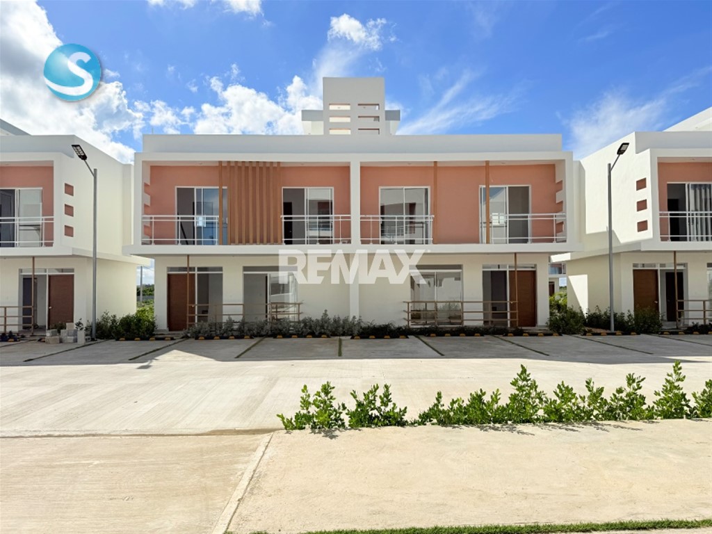 2-Bedroom House in Verón