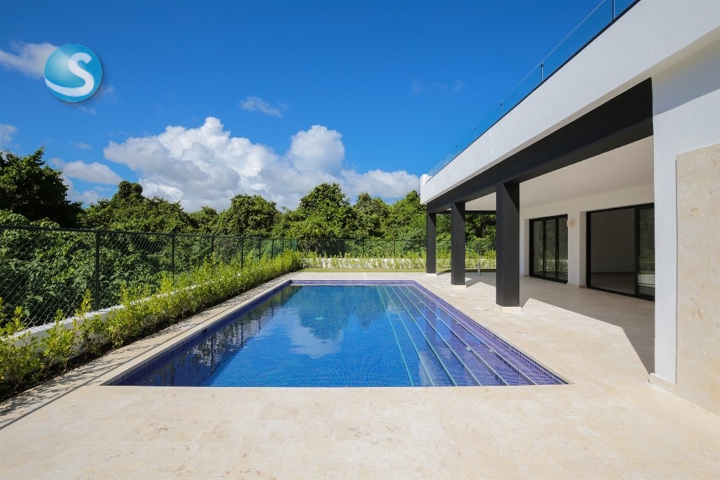 4-Bedroom Villa in Punta Cana Village — photo 3