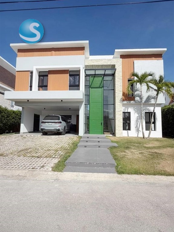 4-Bedroom Apartment in Punta Cana Village — photo 1