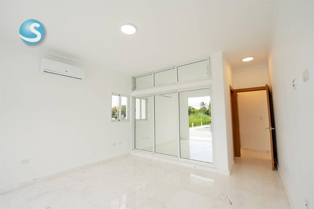 3-Bedroom Villa in Bávaro — photo 12