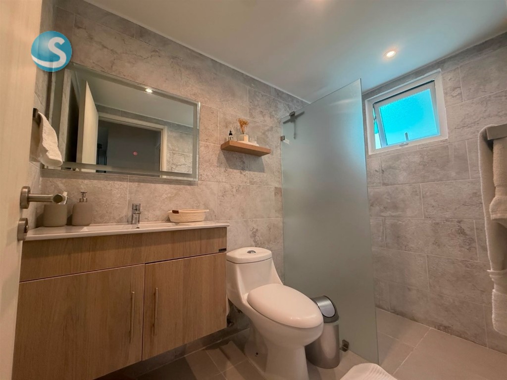 2-Bedroom Apartment in Verón — photo 9