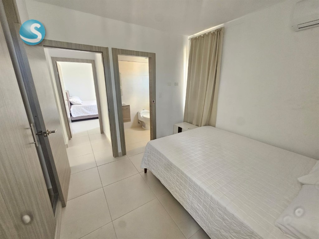3-Bedroom Apartment in Verón — photo 8
