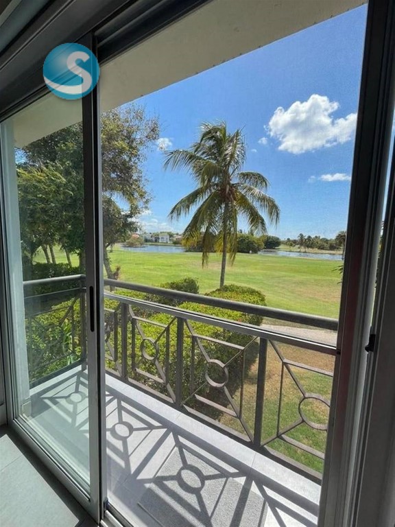 2-Bedroom Apartment in Cocotal Golf & Country Club — photo 7