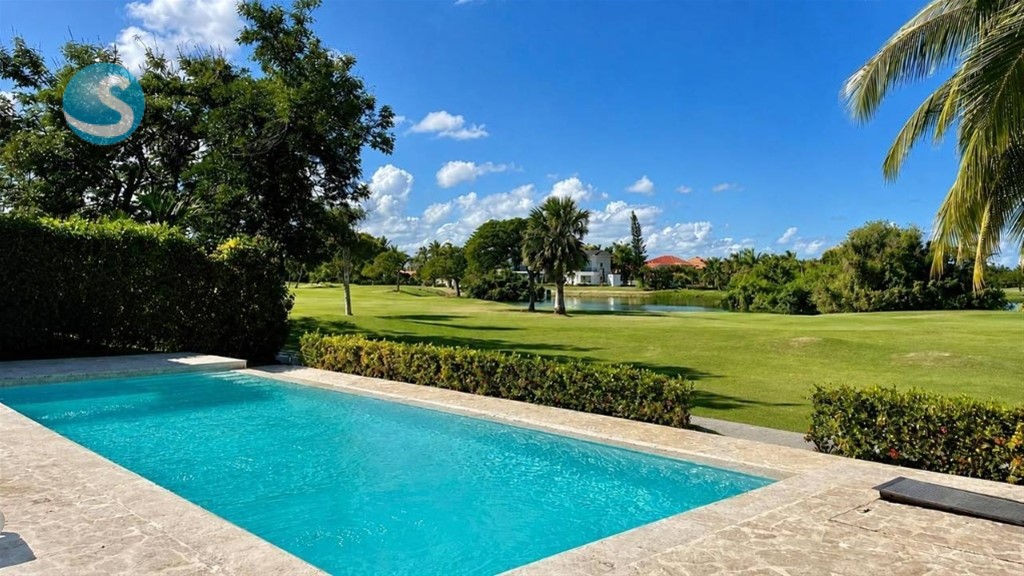 2-Bedroom Apartment in Cocotal Golf & Country Club — photo 9