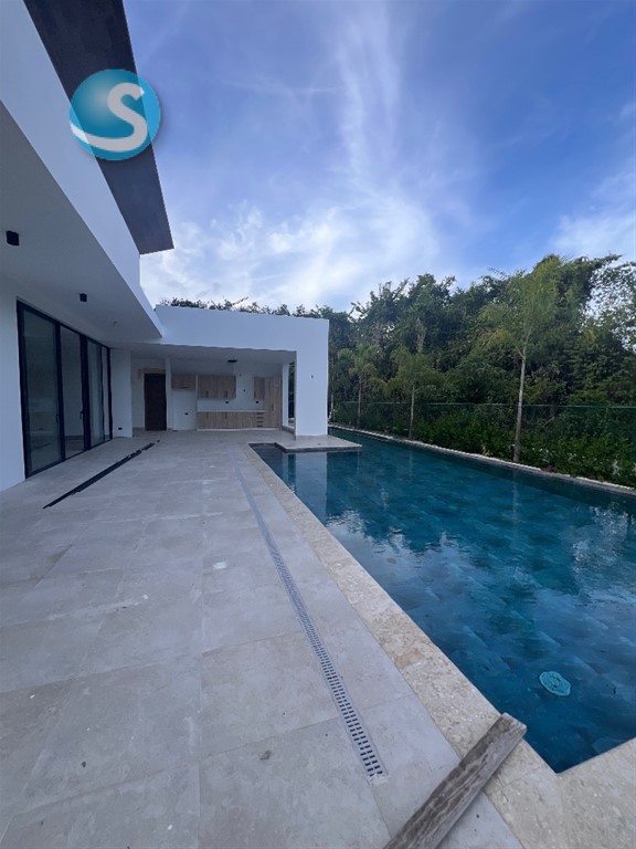 4-Bedroom Villa in Punta Cana Village — photo 10