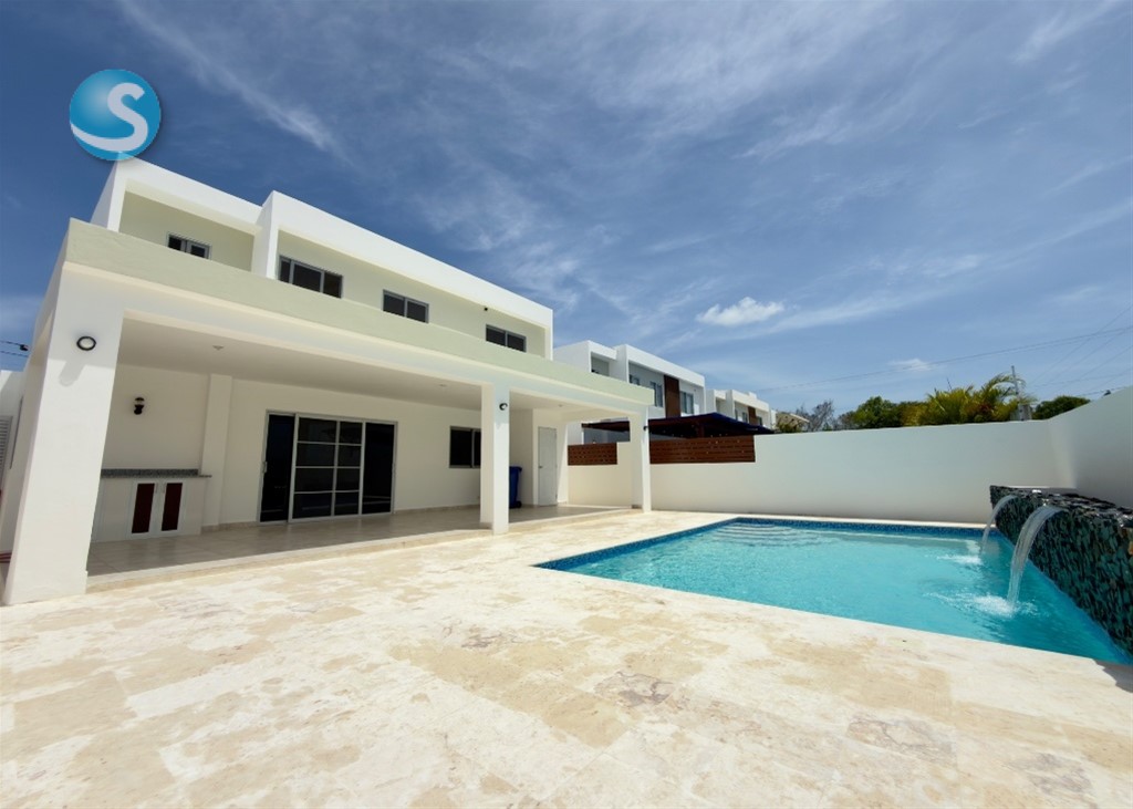 3-Bedroom Villa in Bávaro — photo 1