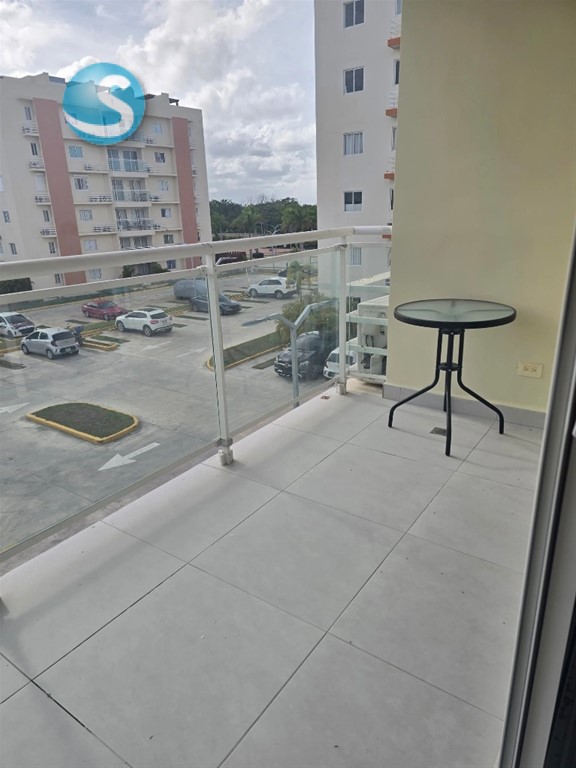 2-Bedroom Apartment in Verón — photo 3