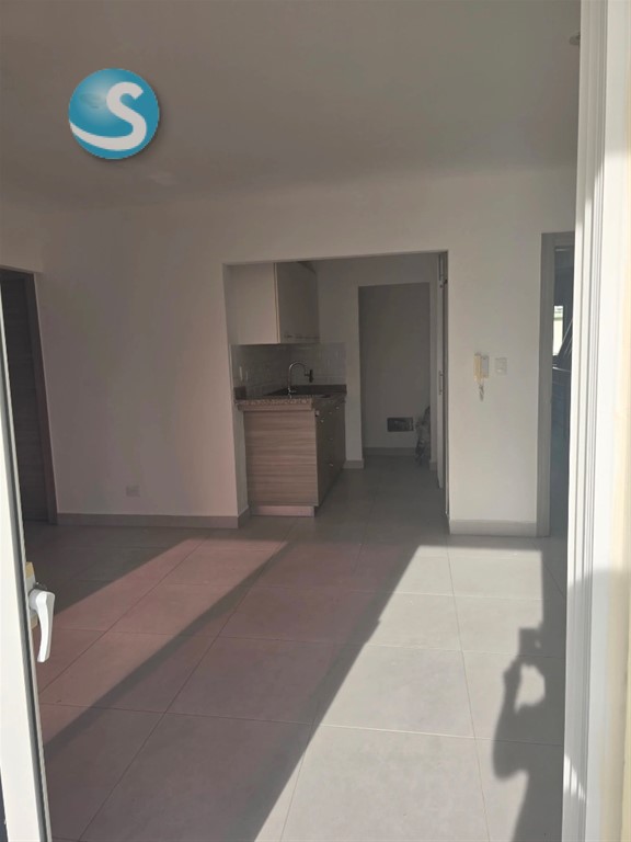 2-Bedroom Apartment in Verón — photo 4