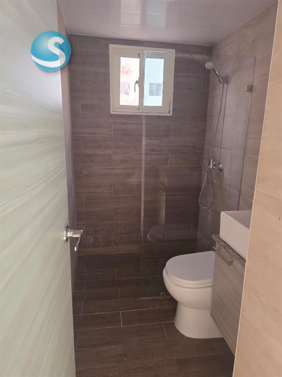 2-Bedroom Apartment in Verón — photo 6