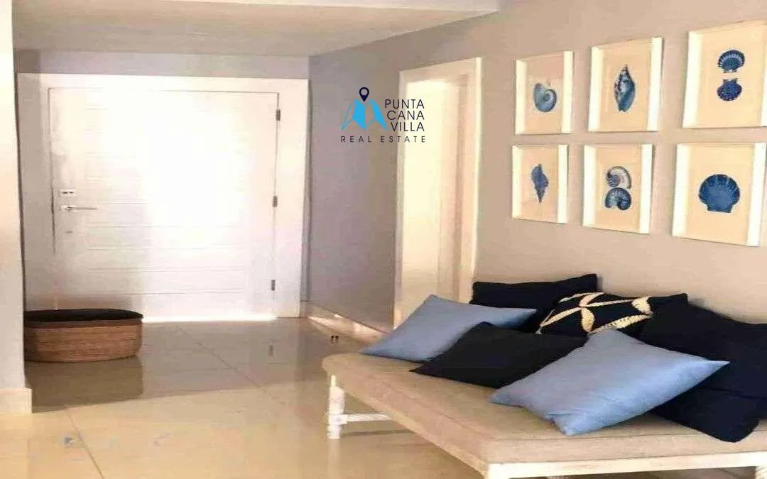 Blue Beach, Two Bedroom Beachfront Condo for sale in Punta Cana — photo 3