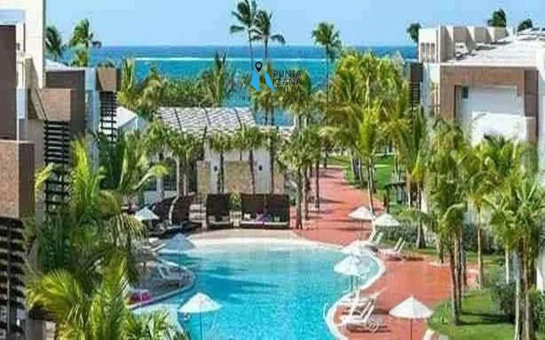 Blue Beach, Two Bedroom Beachfront Condo for sale in Punta Cana — photo 4