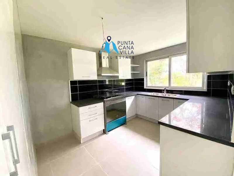 Caribbean Lake Cocotal: Spacious 3-Bedroom Condo for Sale in Punta Cana with High-End Finishes — photo 4