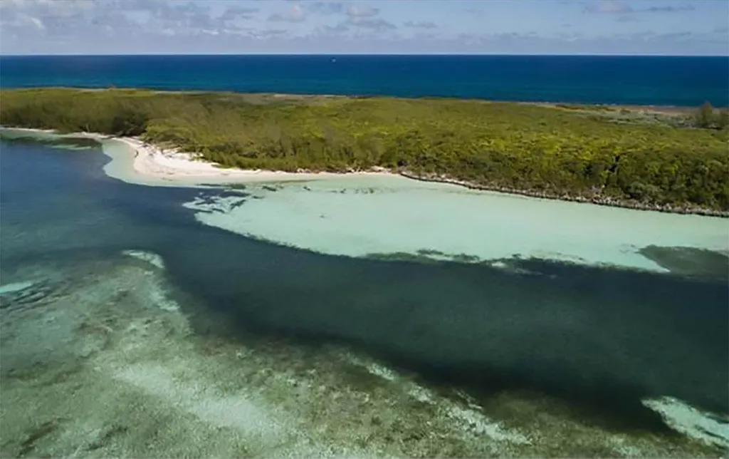 Tilloo Bank Subdivision Lot 2 Abaco BS — photo 4