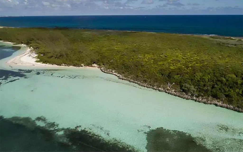 Tilloo Bank Subdivision Lot 2 Abaco BS — photo 5