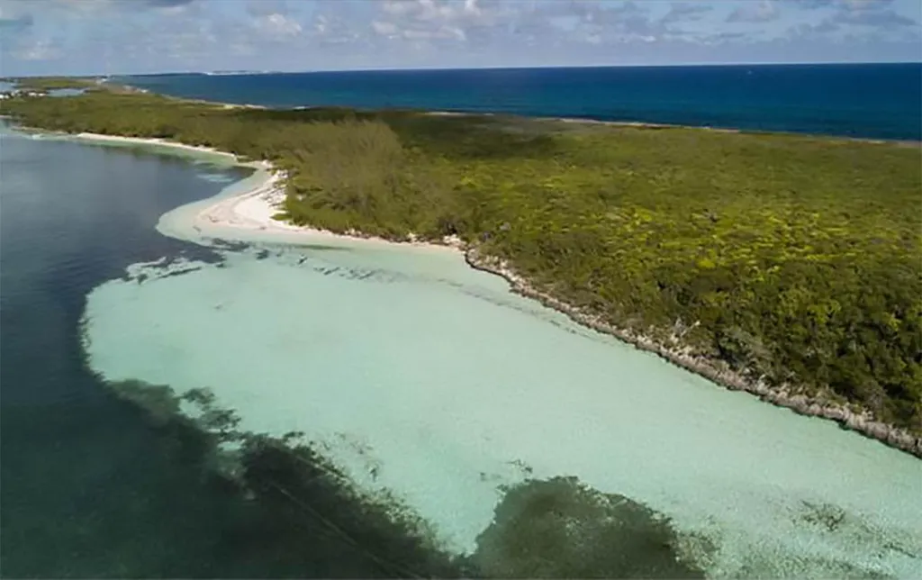 Tilloo Bank Subdivision Lot 2 Abaco BS — photo 10