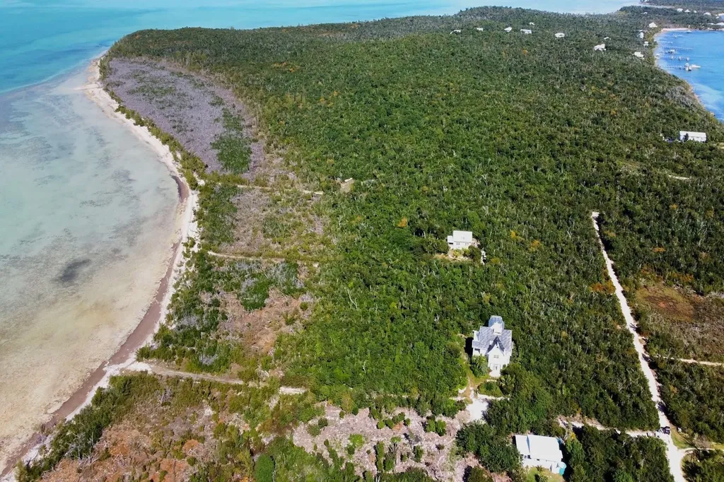 Bajamar With Slip 19 In A Abaco BS — photo 6