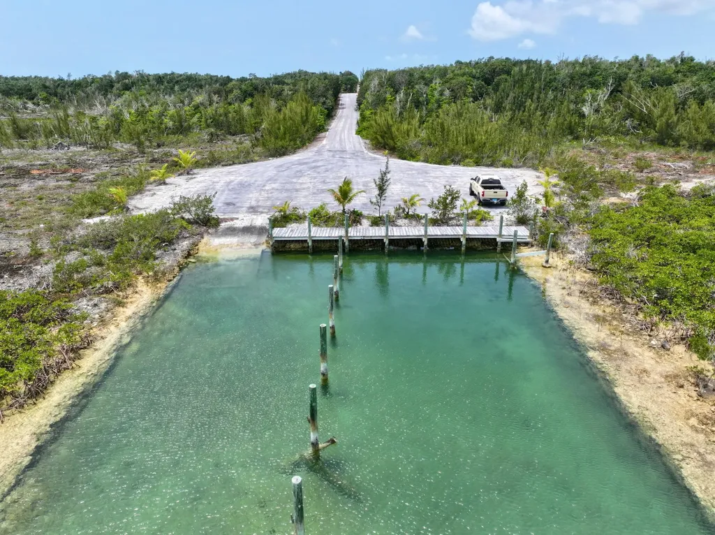 Lot 9 Turtle Cove Abaco BS — photo 12